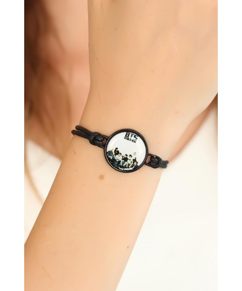 Siyah Renkli Ayarlamalı İpli BTS Bayan Bileklik