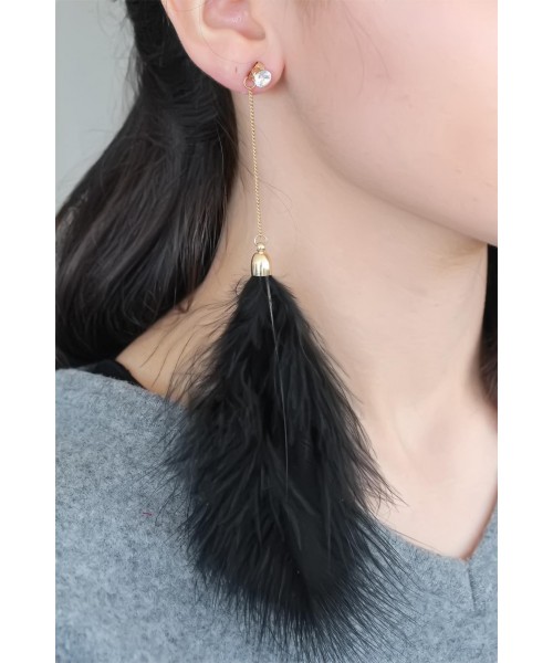 Tüylü Bayan Sallantı Küpe