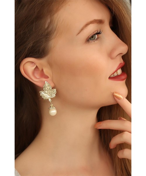 Yaprak Tasarım İncili Dore Renk Bayan Küpe