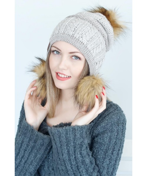 Tüylü Tasarım Gri Renk Ponponlu Bayan Bere