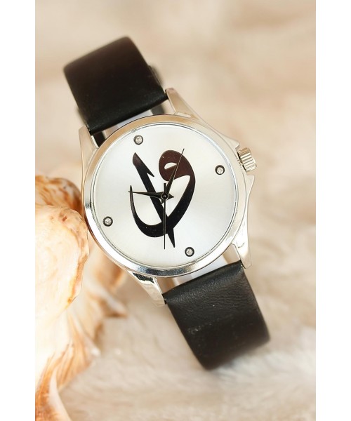 Deri Kordonlu Vav Tasarım Bayan Kol Saati