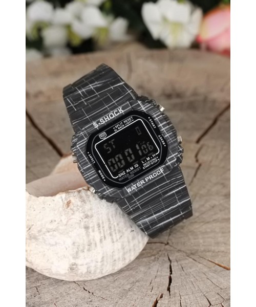 Siyah Renk Kare Kasa Desenli Silikon Kordonlu Spor Bayana Kol Saati