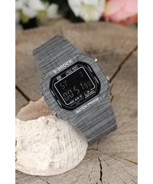 Gri Renk Kare Kasa Desenli Silikon Kordonlu Spor Bayana Kol Saati