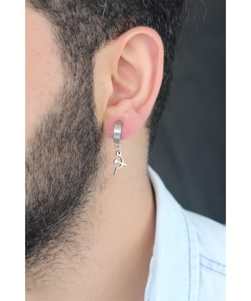 Siver Renk Kaplama Yay Figürlü Çelik Kıstırmalı Erkek Küpe